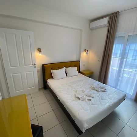 Opalium Beach Front Suites Potos Exterior photo