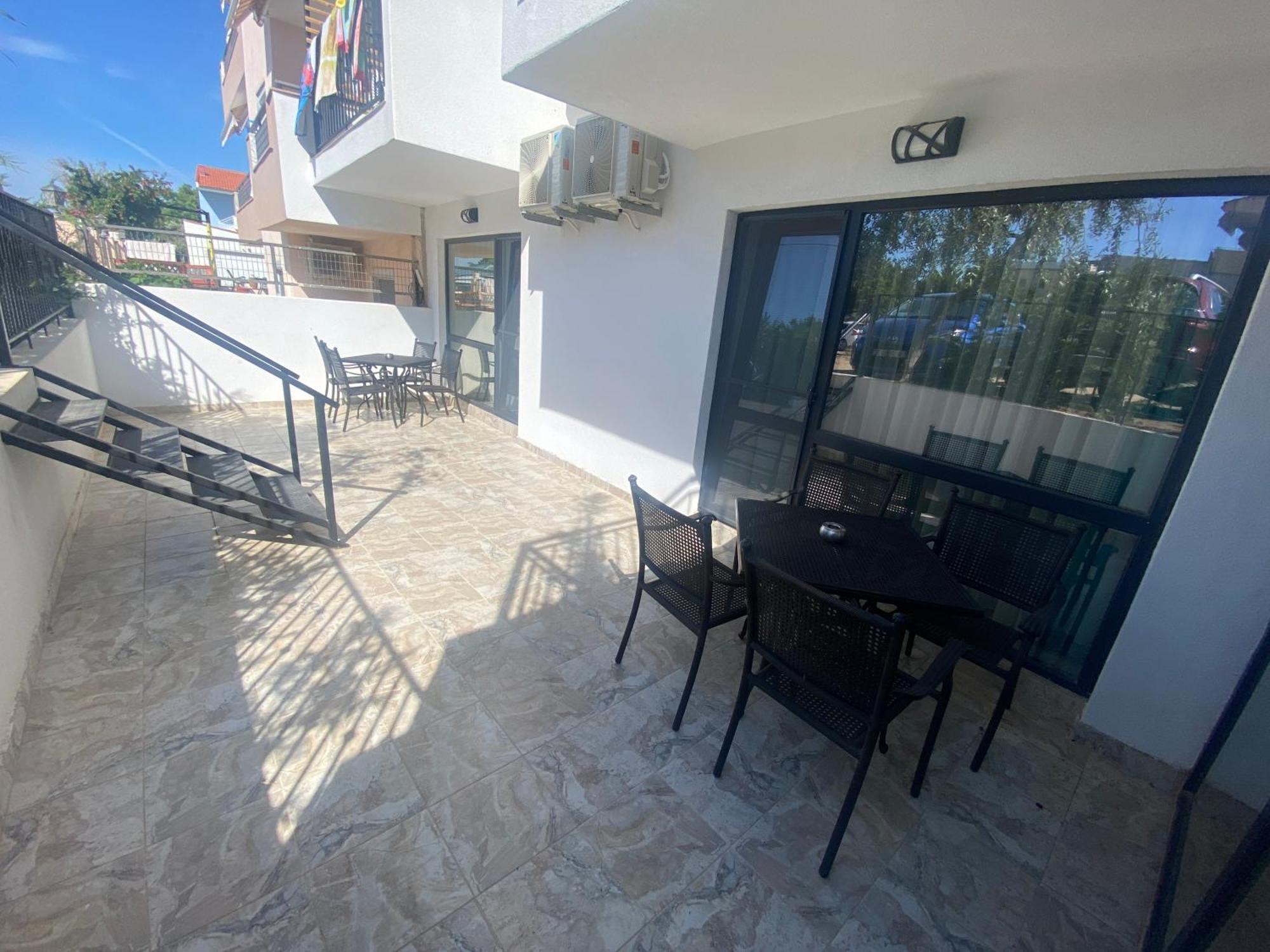 Opalium Beach Front Suites Potos Exterior photo