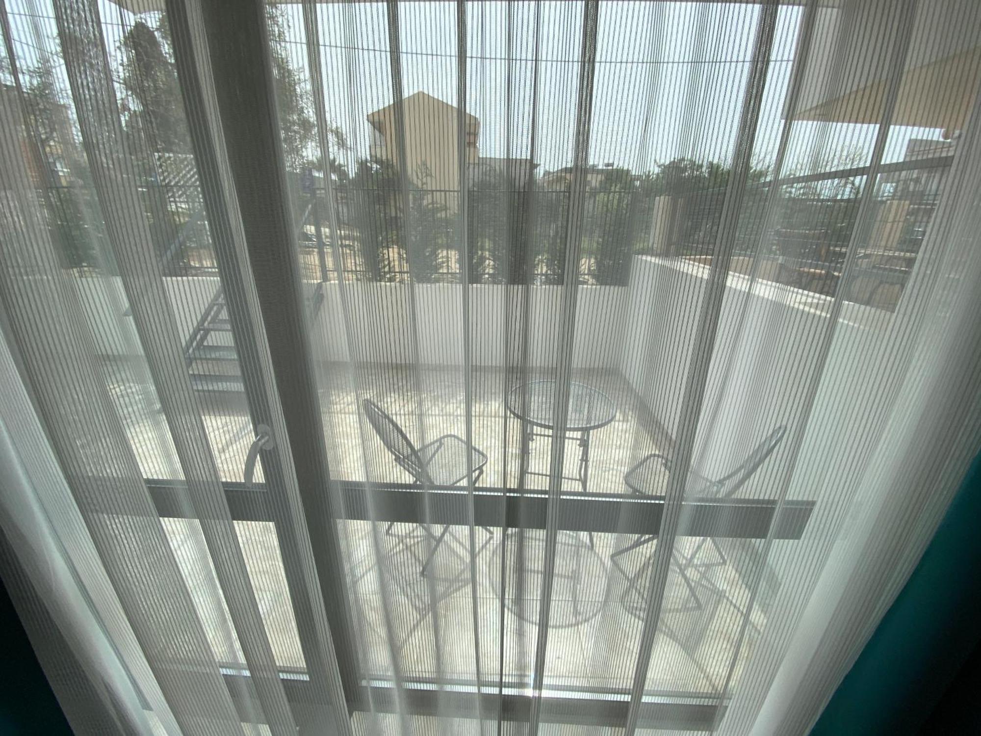Opalium Beach Front Suites Potos Exterior photo