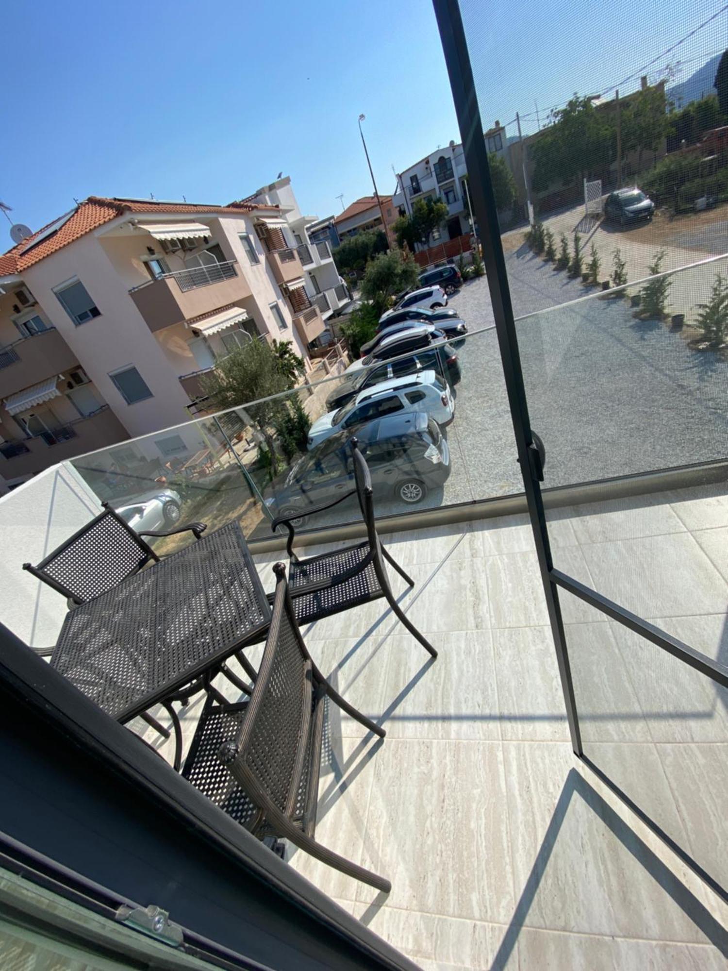 Opalium Beach Front Suites Potos Exterior photo