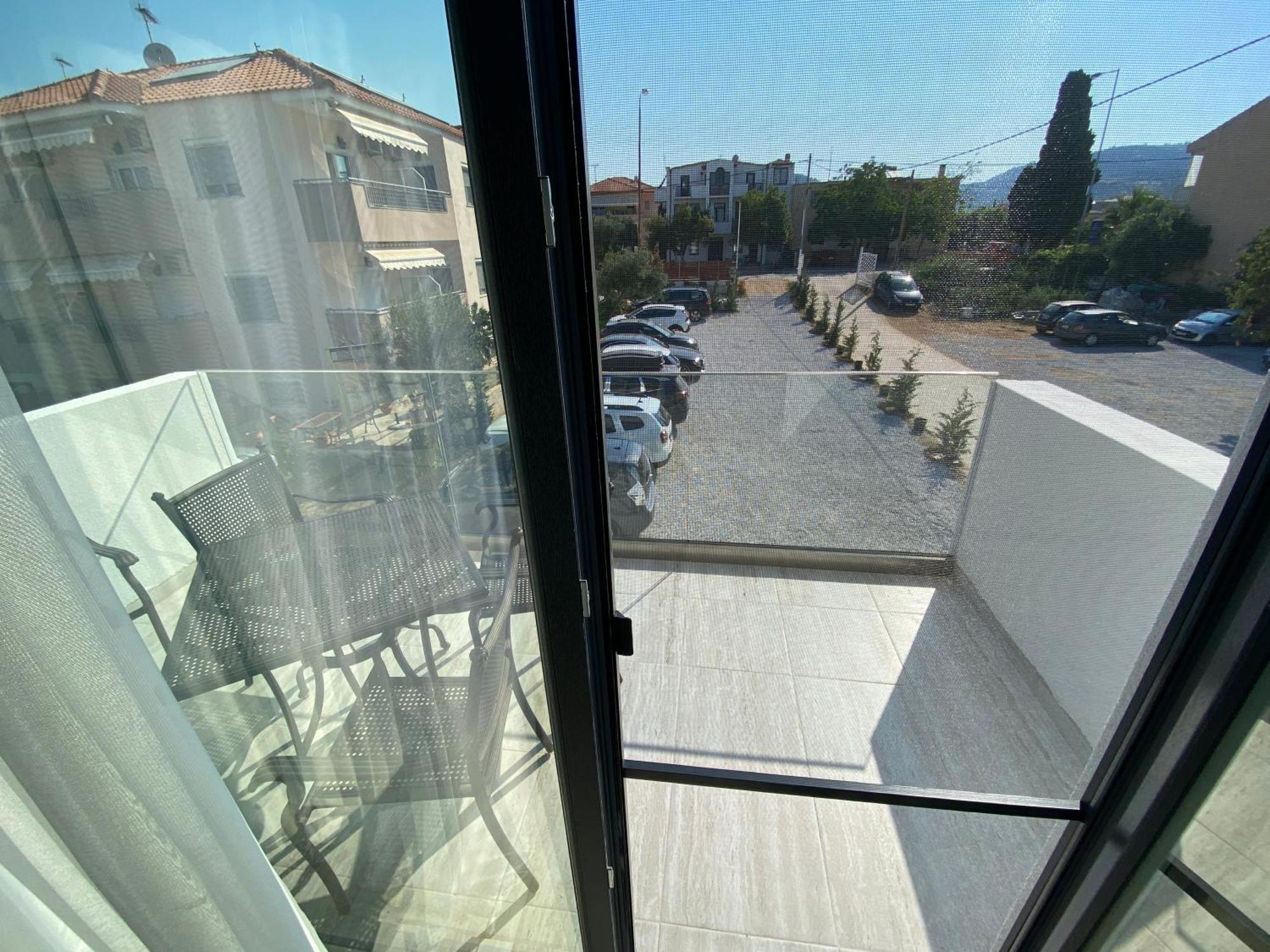 Opalium Beach Front Suites Potos Exterior photo